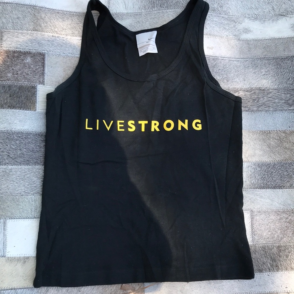 Nike Livestrong cotton tee Sz M
